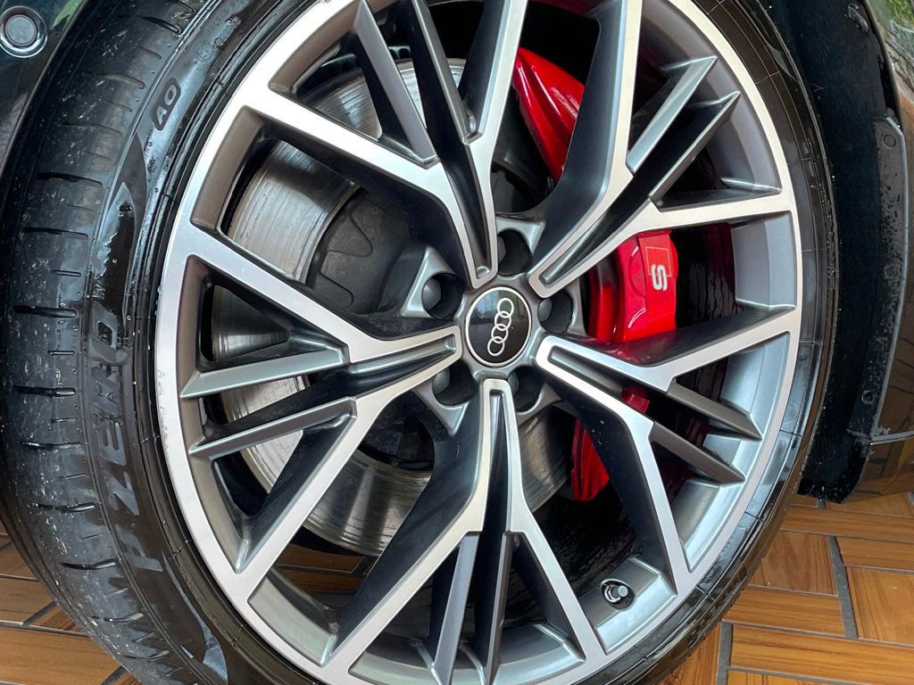 Used 2025 Audi S7 Prestige w/ Prestige Package AWD/4WD image 5