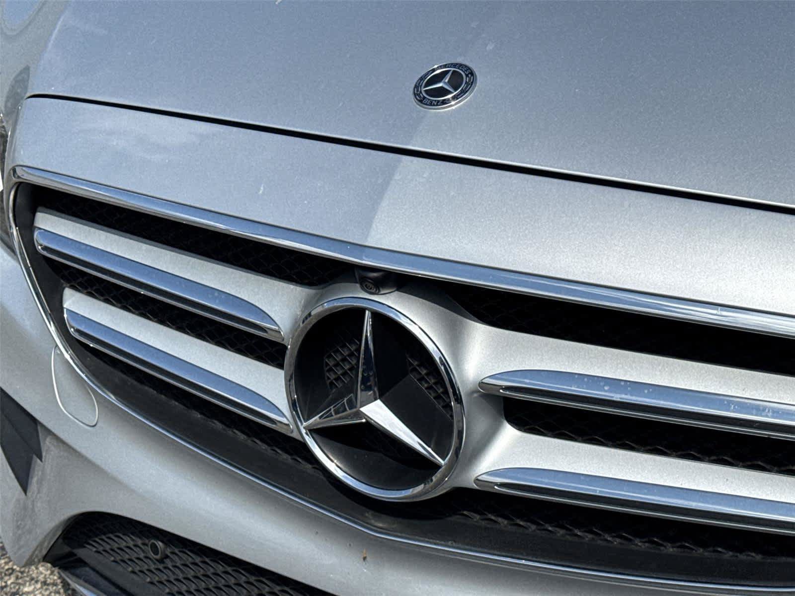 Used 2019 Mercedes-Benz E 300 4MATIC image 10