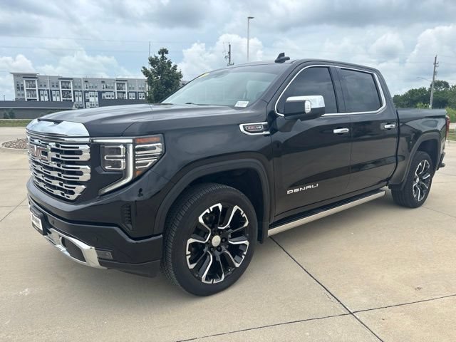 Used 2023 GMC Sierra 1500 Denali w/ Denali Reserve Package AWD/4WD image 40