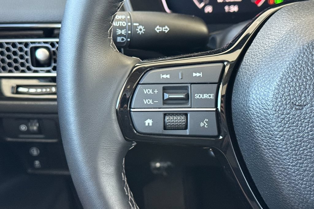 Certified 2024 Honda Civic EX image 27