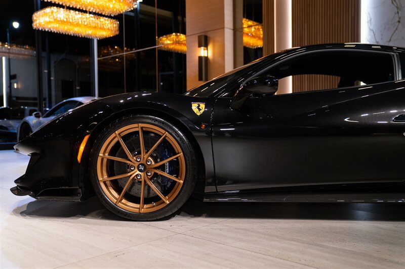 Used 2020 Ferrari 488 Pista Coupe RWD image 14