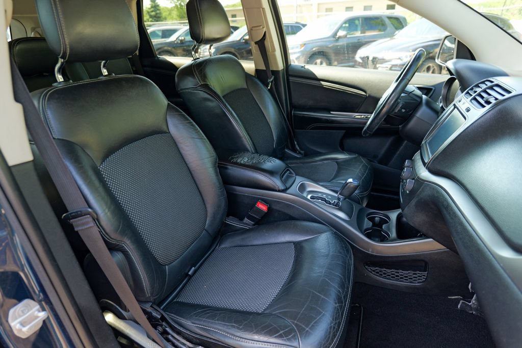 Used 2015 Dodge Journey Crossroad w/ Flexible Seating Group AWD/4WD image 37