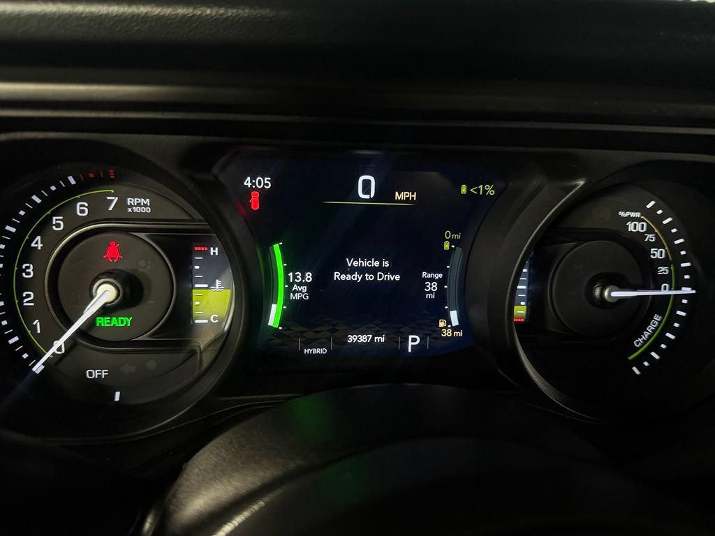 Used 2024 Jeep Wrangler Unlimited Rubicon 4xe AWD/4WD image 16
