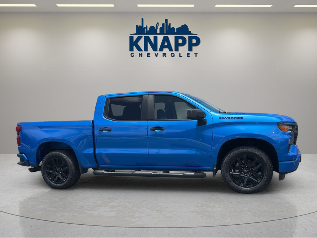 Used 2025 Chevrolet Silverado 1500 Custom w/ Turbomax Blackout Package RWD image 6