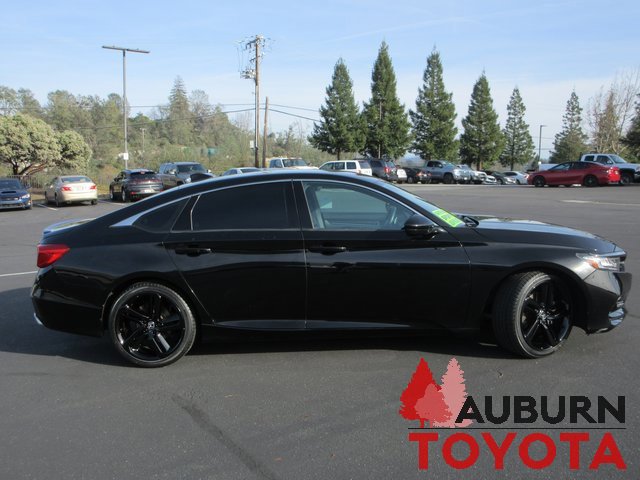 Used 2019 Honda Accord Sport image 3