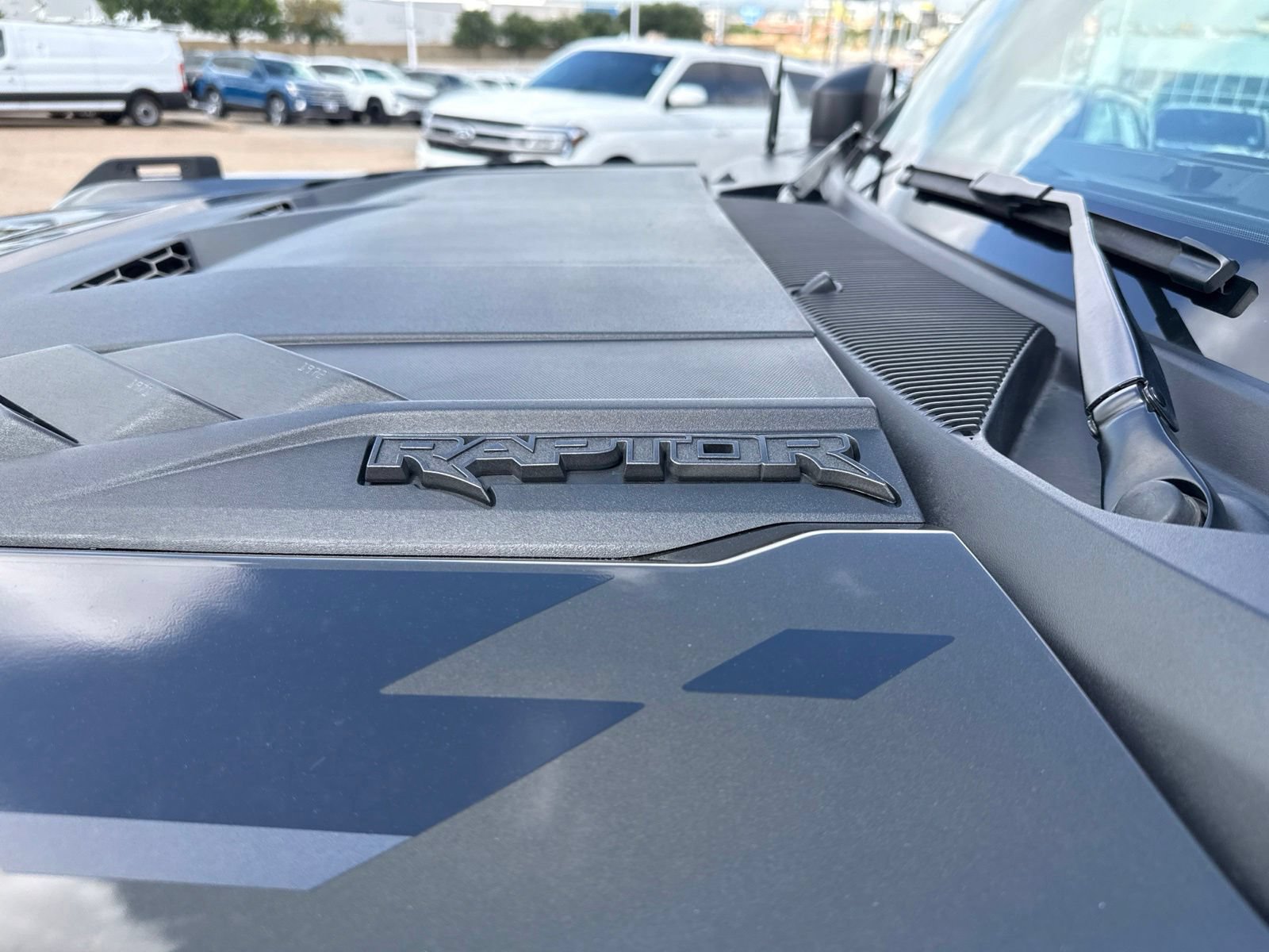 Certified 2024 Ford Bronco Raptor w/ Interior Carbon Fiber Pack 6 AWD/4WD image 11