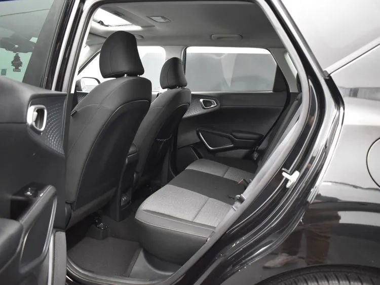 Used 2023 Kia Soul EX FWD image 15