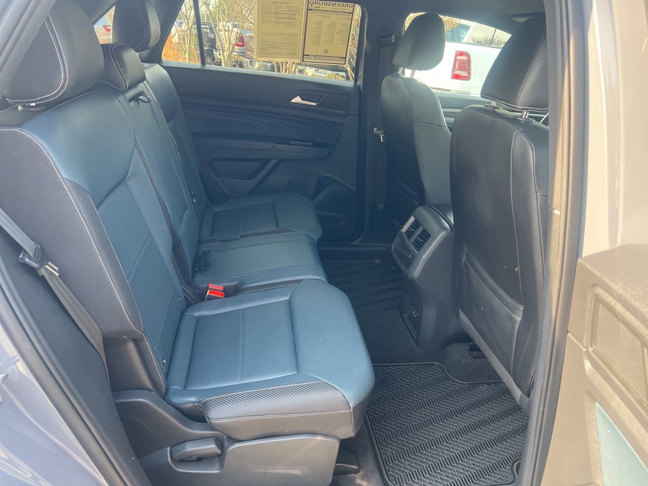 Used 2021 Volkswagen Atlas Cross Sport SEL image 21