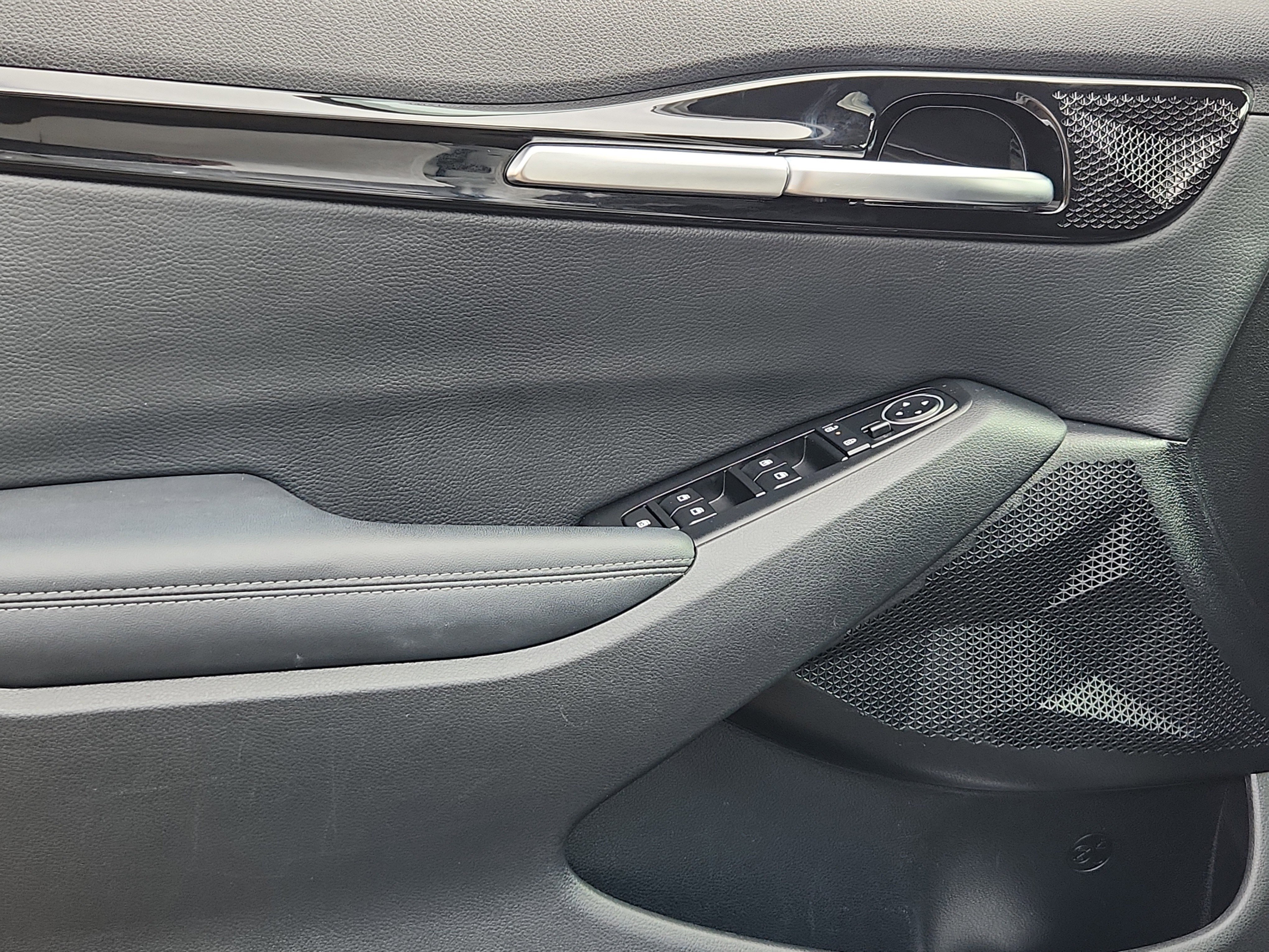 Used 2024 Kia Seltos S image 6