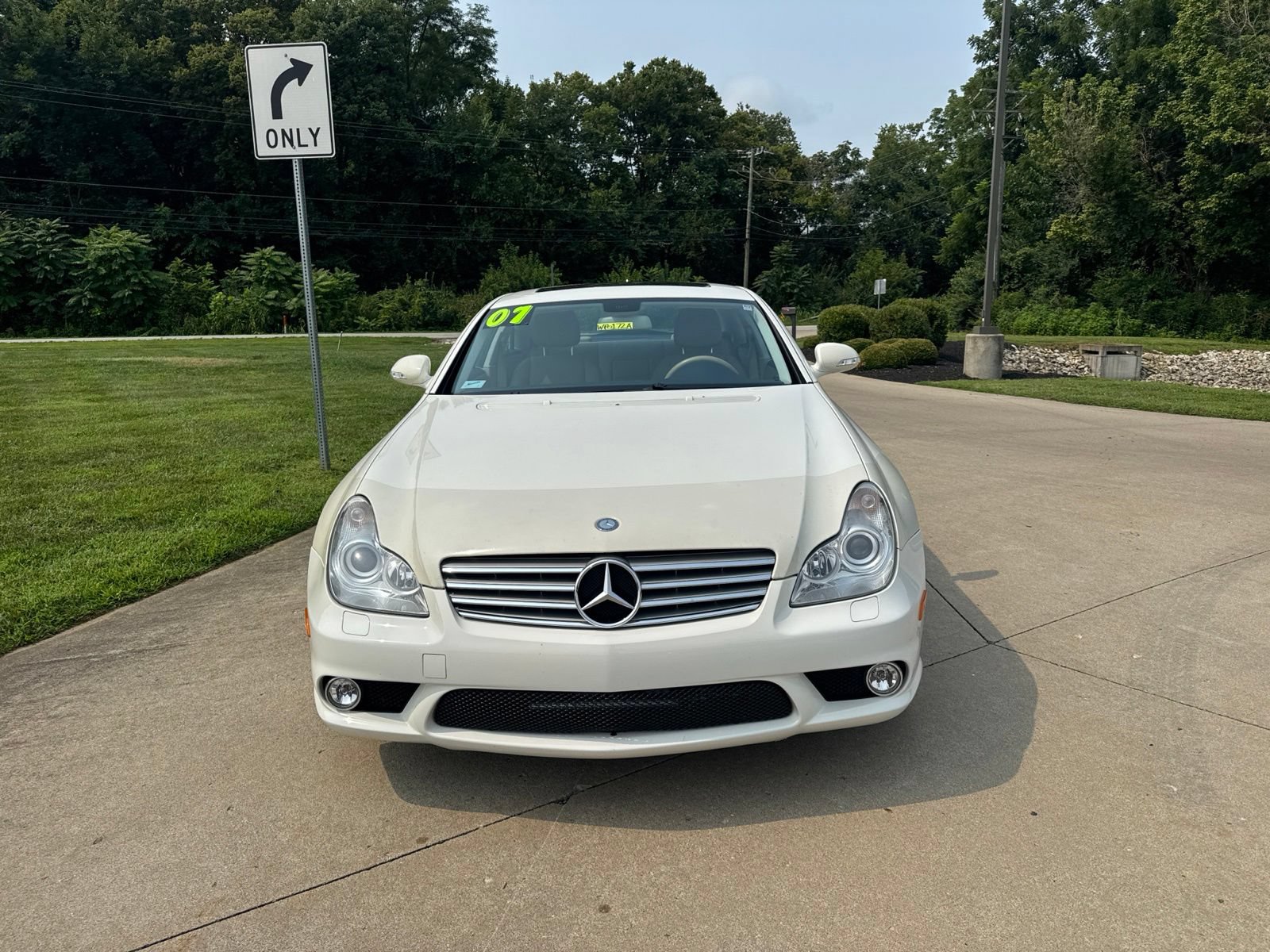 Used 2007 Mercedes-Benz CLS 550 image 2