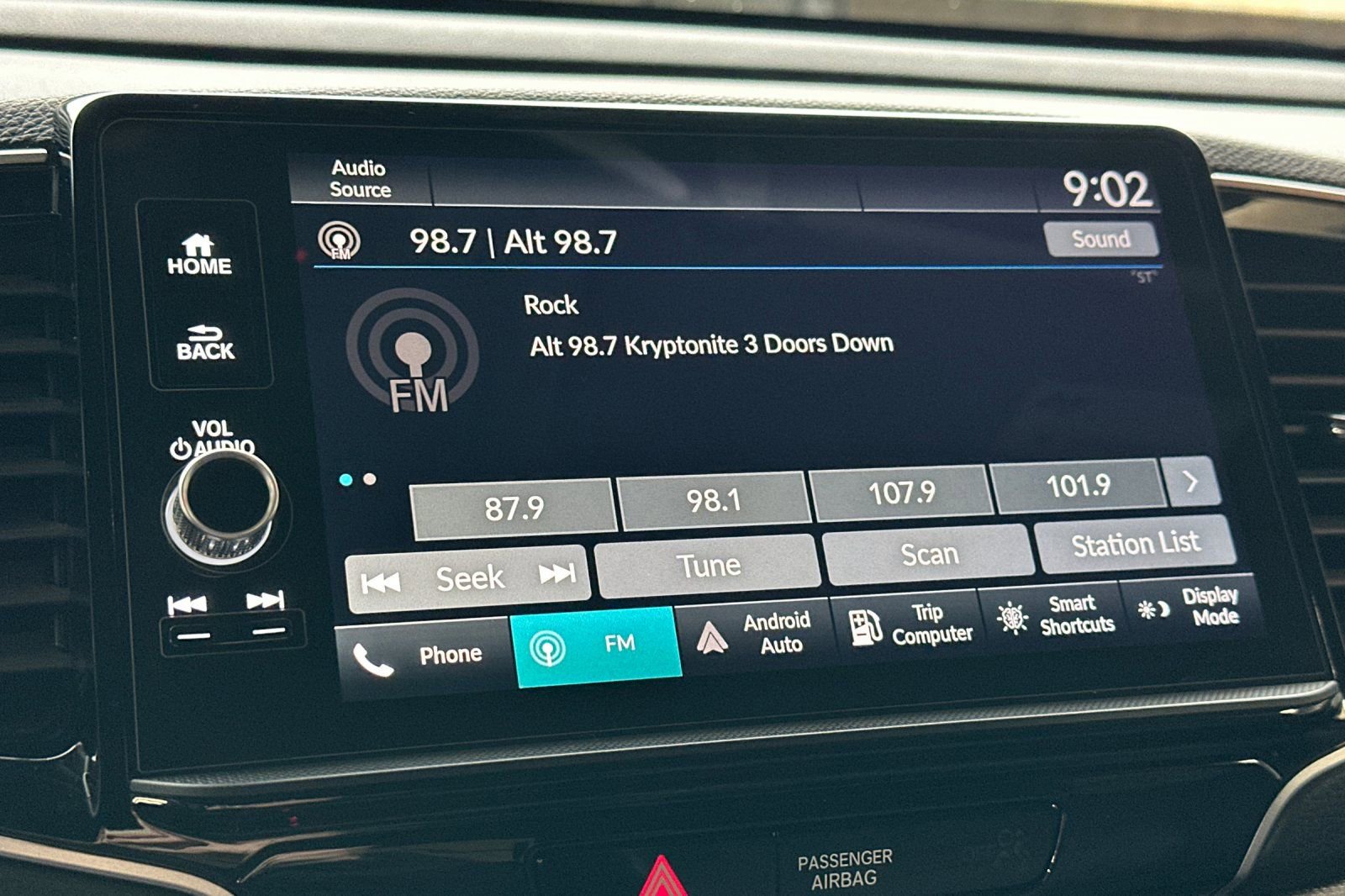 Used 2025 Honda Ridgeline Sport image 24