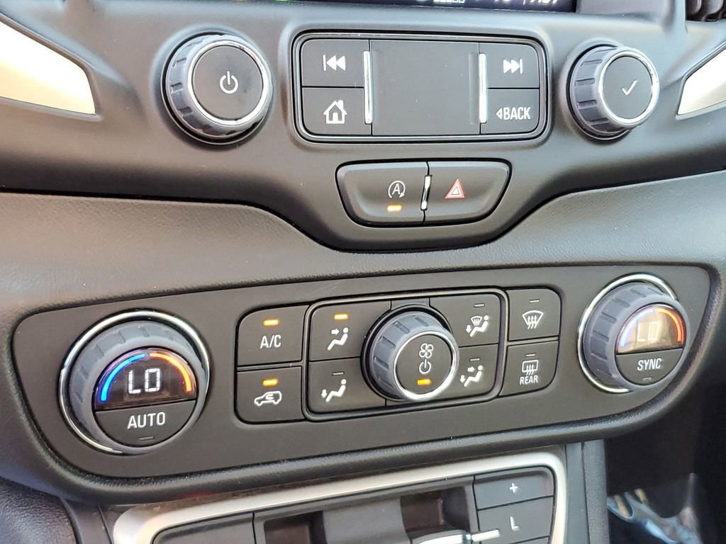 Certified 2022 GMC Terrain Denali w/ Denali Premium Package image 23