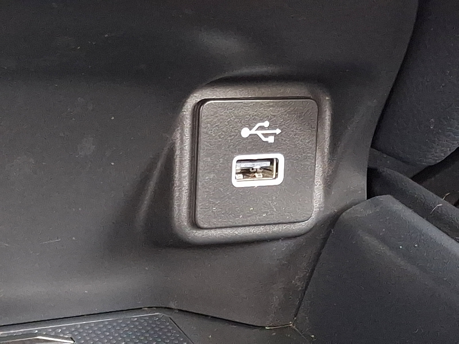 Used 2024 Honda HR-V EX-L image 26