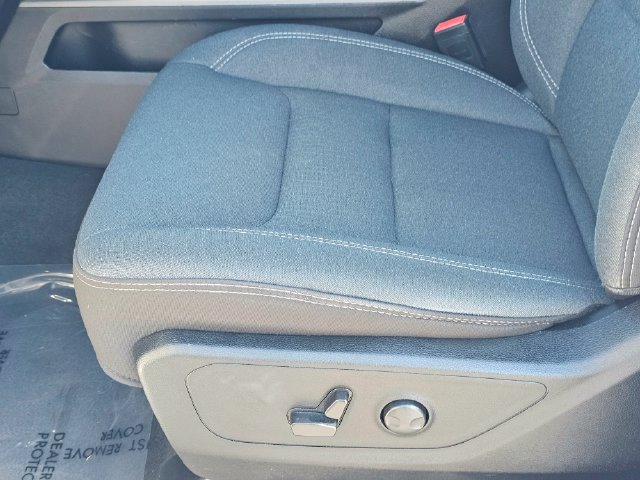 Used 2023 RAM 1500 Big Horn AWD/4WD image 18