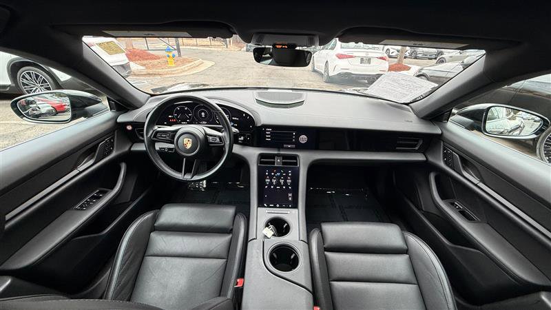 Used 2023 Porsche Taycan w/ Premium Package image 20