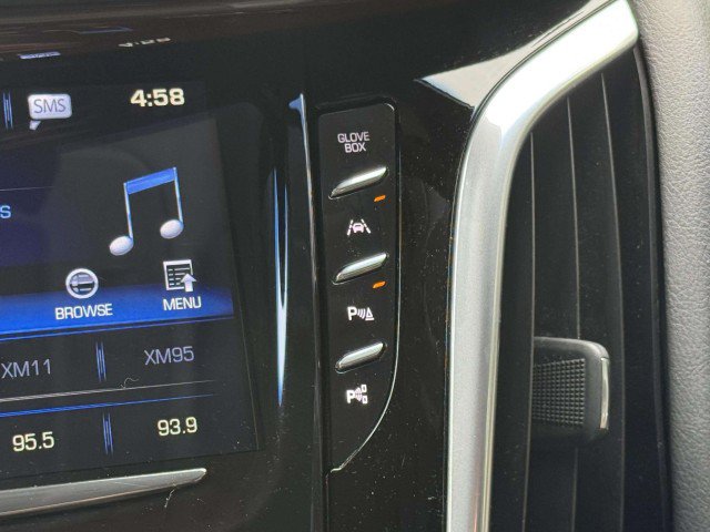 Used 2020 Cadillac Escalade Luxury w/ Escalade Sport Edition AWD/4WD image 22