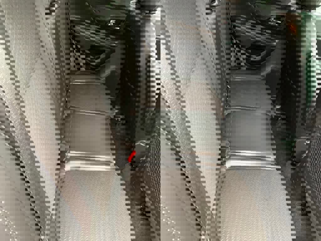 Used 2019 Buick Encore Preferred image 17