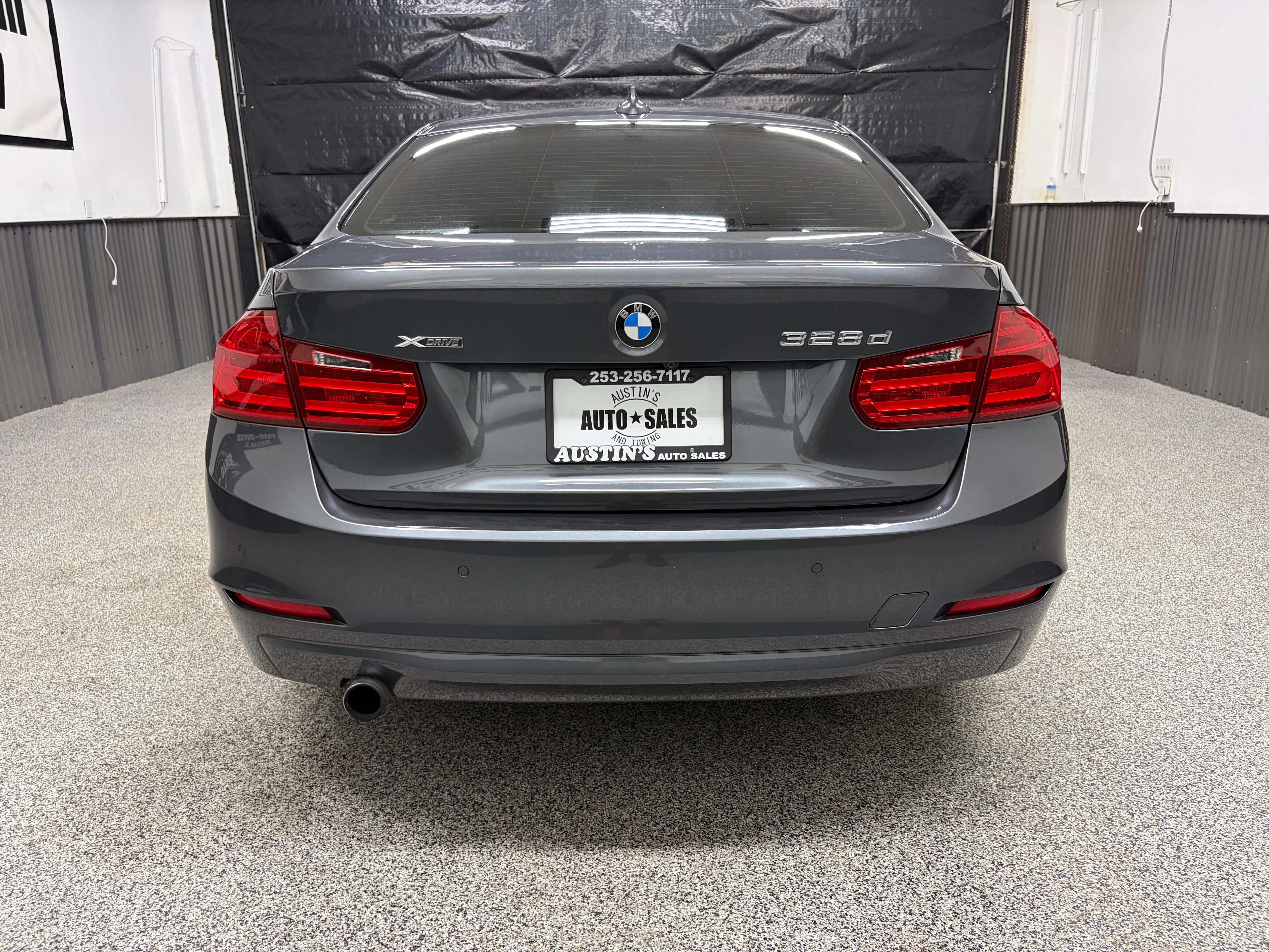 Used 2014 BMW 328d xDrive Sedan AWD/4WD image 4