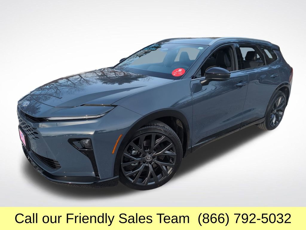 New 2025 Toyota Crown Signia w/ Advanced Technology Package image 1