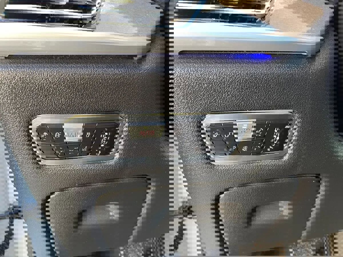 Used 2020 BMW X7 xDrive40i image 24