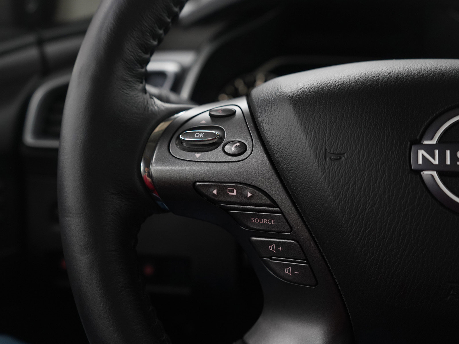 Used 2023 Nissan Murano Platinum image 26