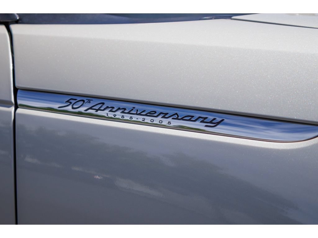 Used 2005 Ford Thunderbird 50th Anniversary RWD image 26