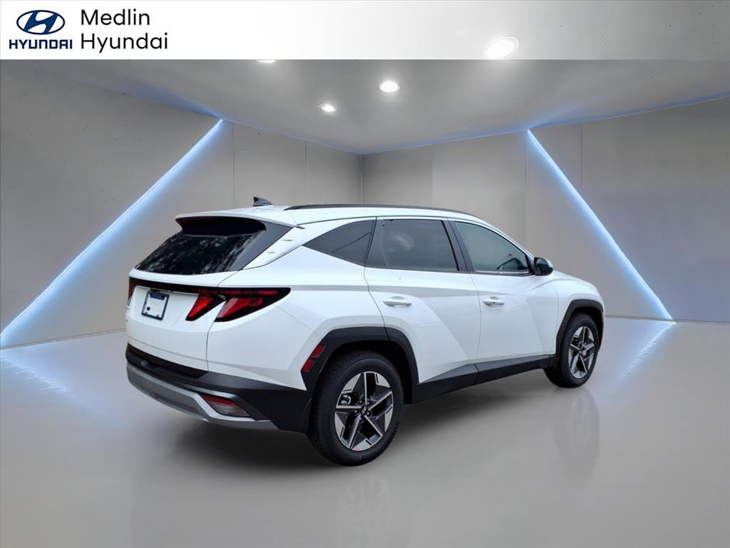 New 2026 Hyundai Tucson SEL image 3