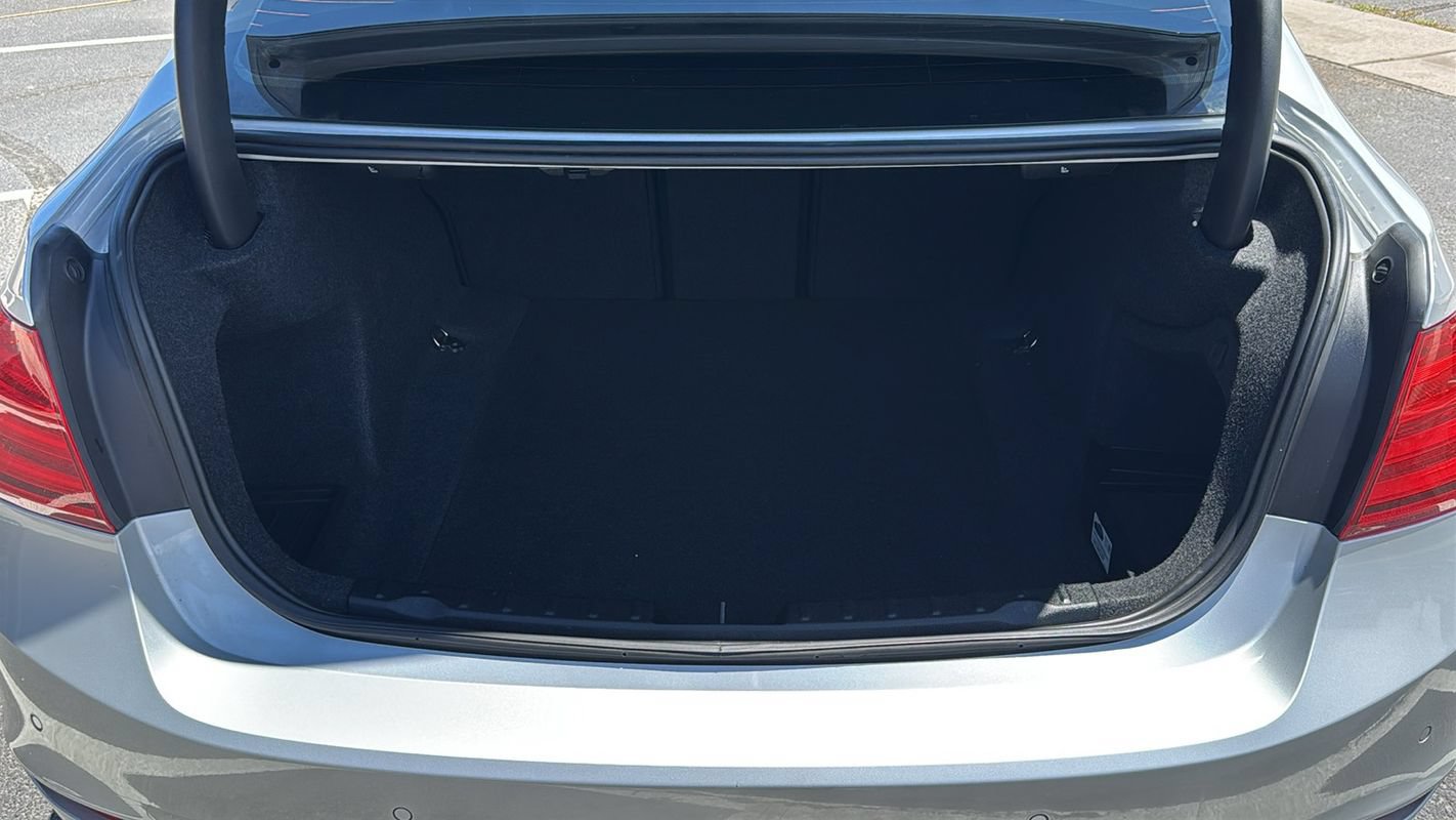 Used 2014 BMW 320i xDrive Sedan AWD/4WD image 16