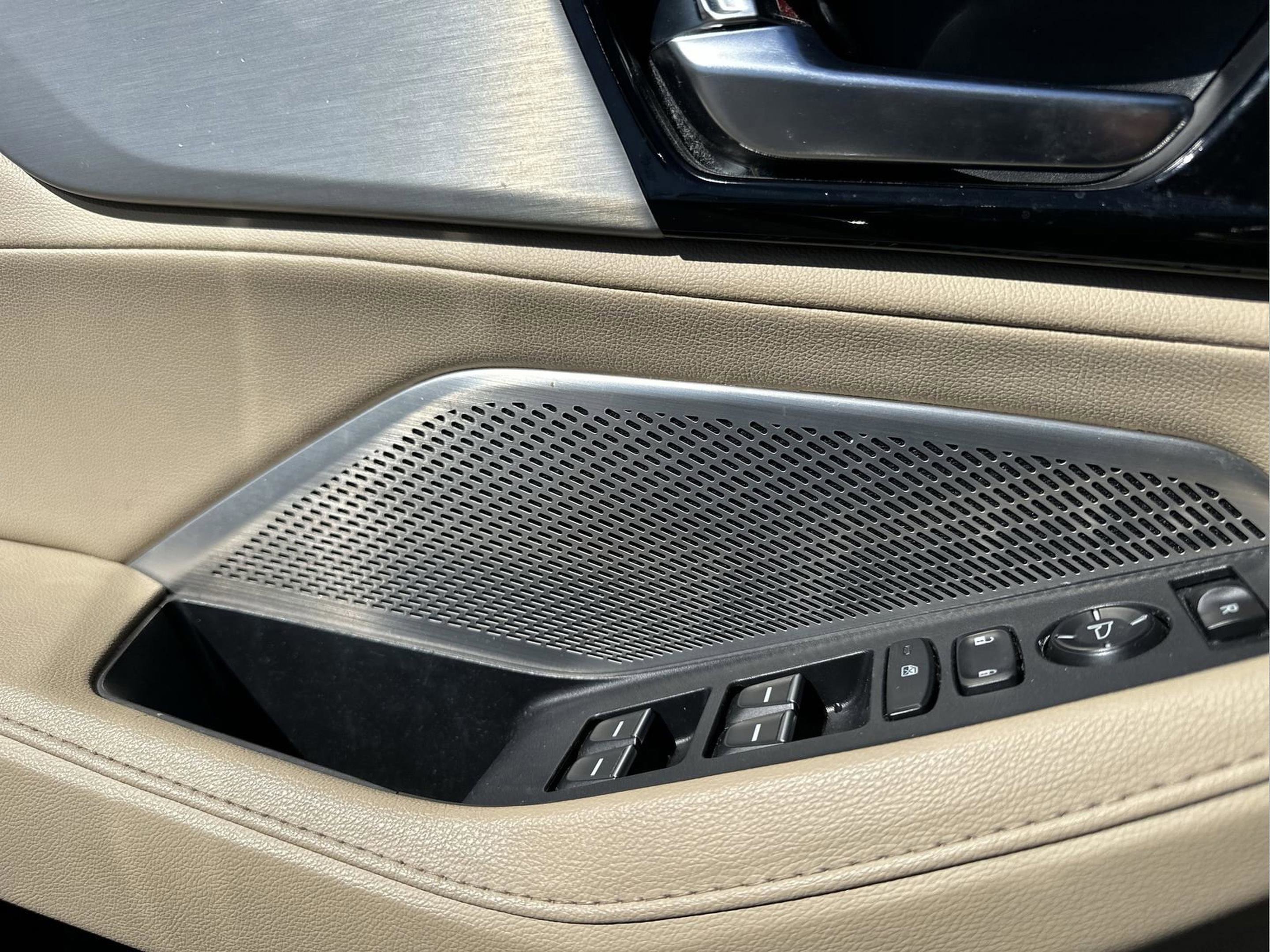 Used 2023 Acura MDX FWD image 22