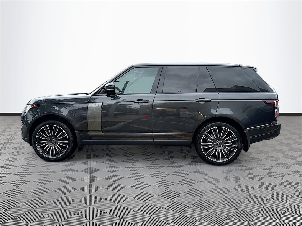 Used 2022 Land Rover Range Rover P525 Westminster Edition image 9