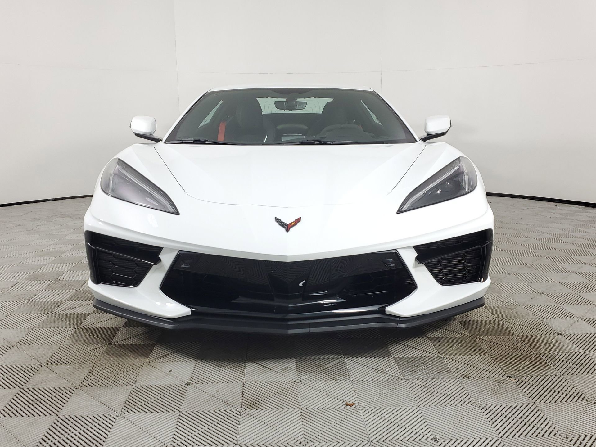 Used 2023 Chevrolet Corvette Stingray Premium Conv w/ Z51 Performance Package image 2