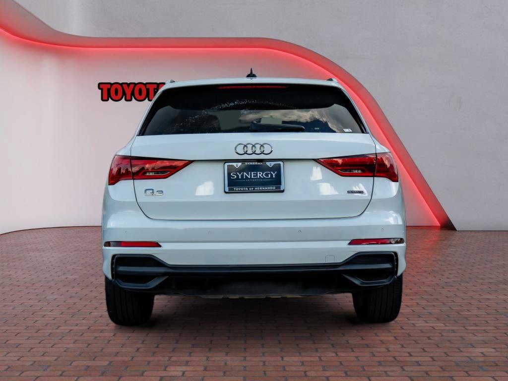 Used 2025 Audi Q3 2.0T Premium AWD/4WD image 7