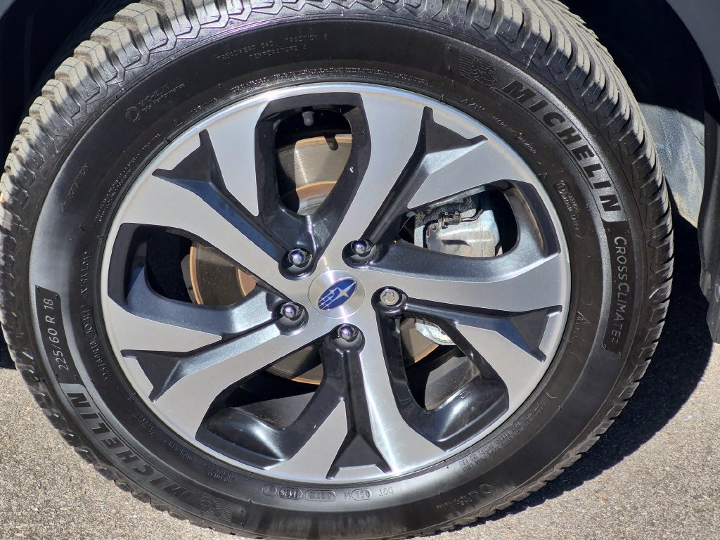 Used 2020 Subaru Outback Limited AWD/4WD image 10