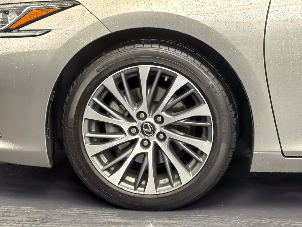 Used 2019 Lexus ES 350 w/ Premium Package FWD image 24