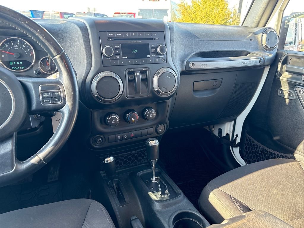 Used 2016 Jeep Wrangler Sport image 25