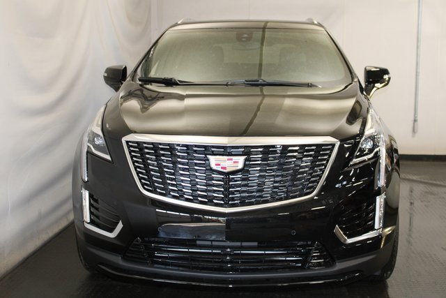 New 2025 Cadillac XT5 Luxury image 3