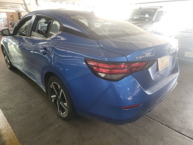 Used 2024 Nissan Sentra SV image 32