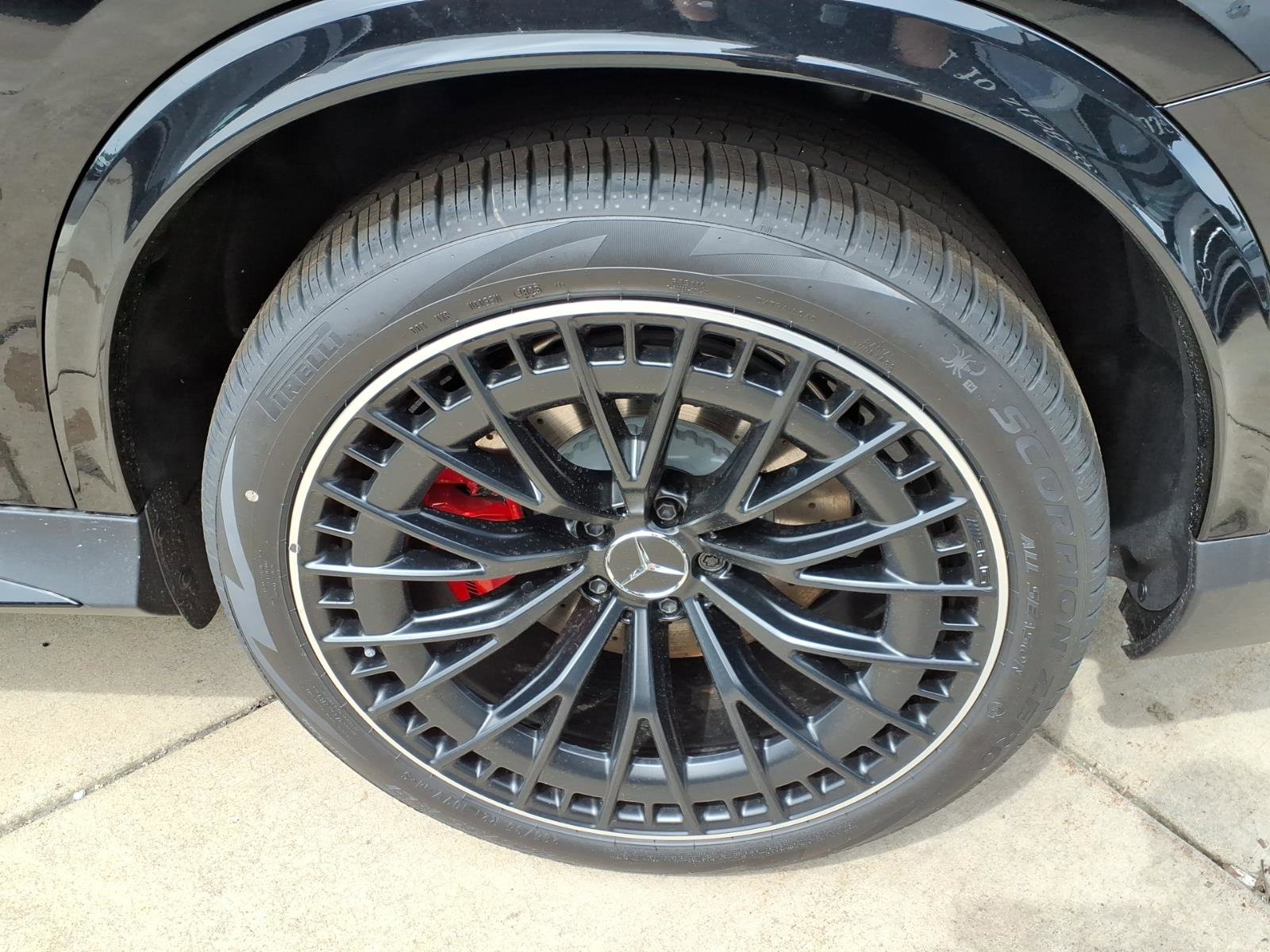 New 2026 Mercedes-Benz GLC 43 AMG 4MATIC image 11