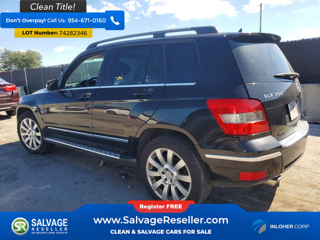 Used 2011 Mercedes-Benz GLK 350 4MATIC image 3