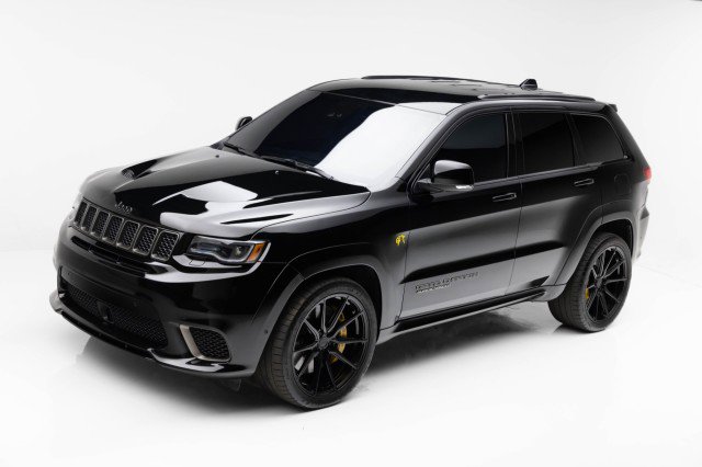 Used 2021 Jeep Grand Cherokee Trackhawk image 1