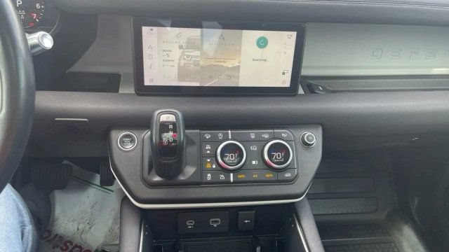 Used 2020 Land Rover Defender 110 First Edition AWD/4WD image 16