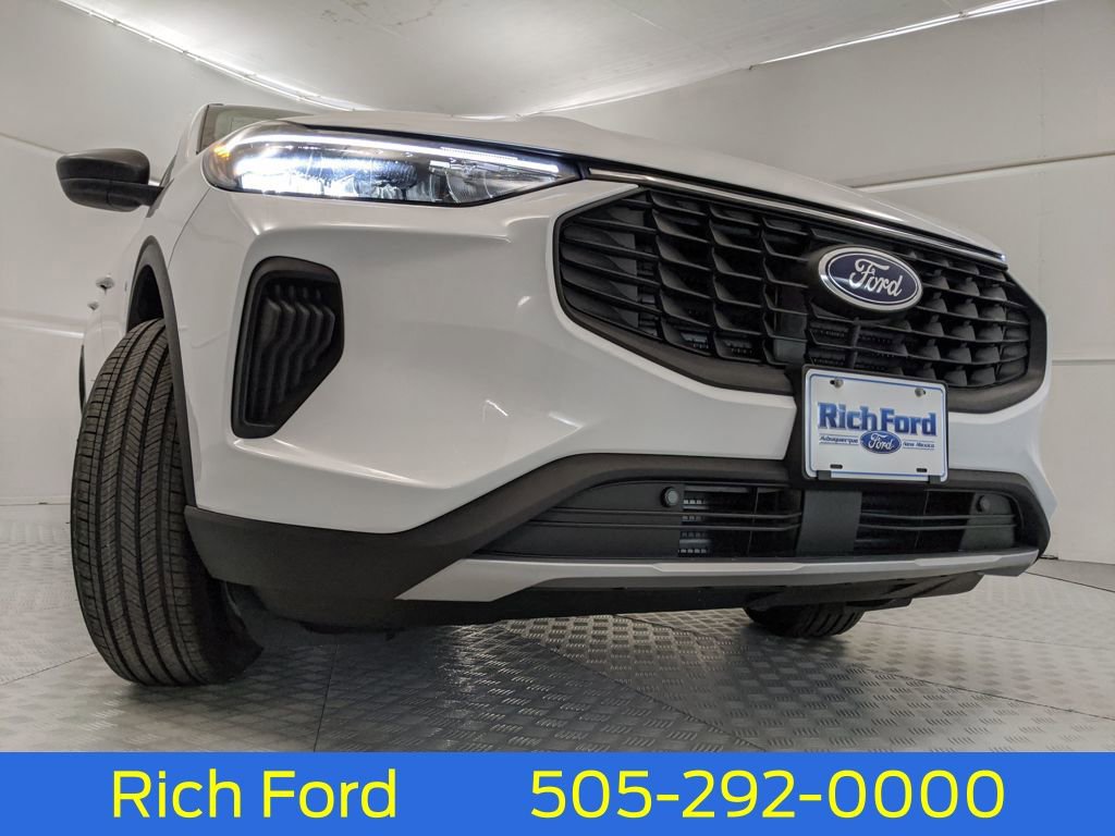 New 2026 Ford Escape Active image 28