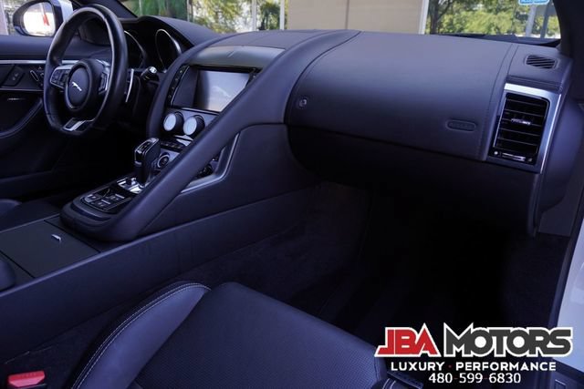 Used 2018 Jaguar F-TYPE R-Dynamic AWD/4WD image 96
