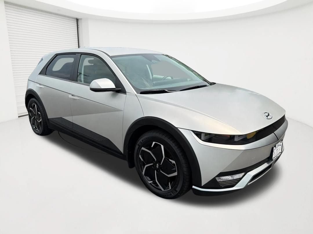 Certified 2024 Hyundai Ioniq 5 SEL AWD/4WD image 3