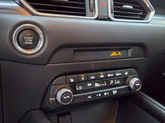 Used 2025 MAZDA CX-5 AWD 2.5 S w/ Select Package image 11