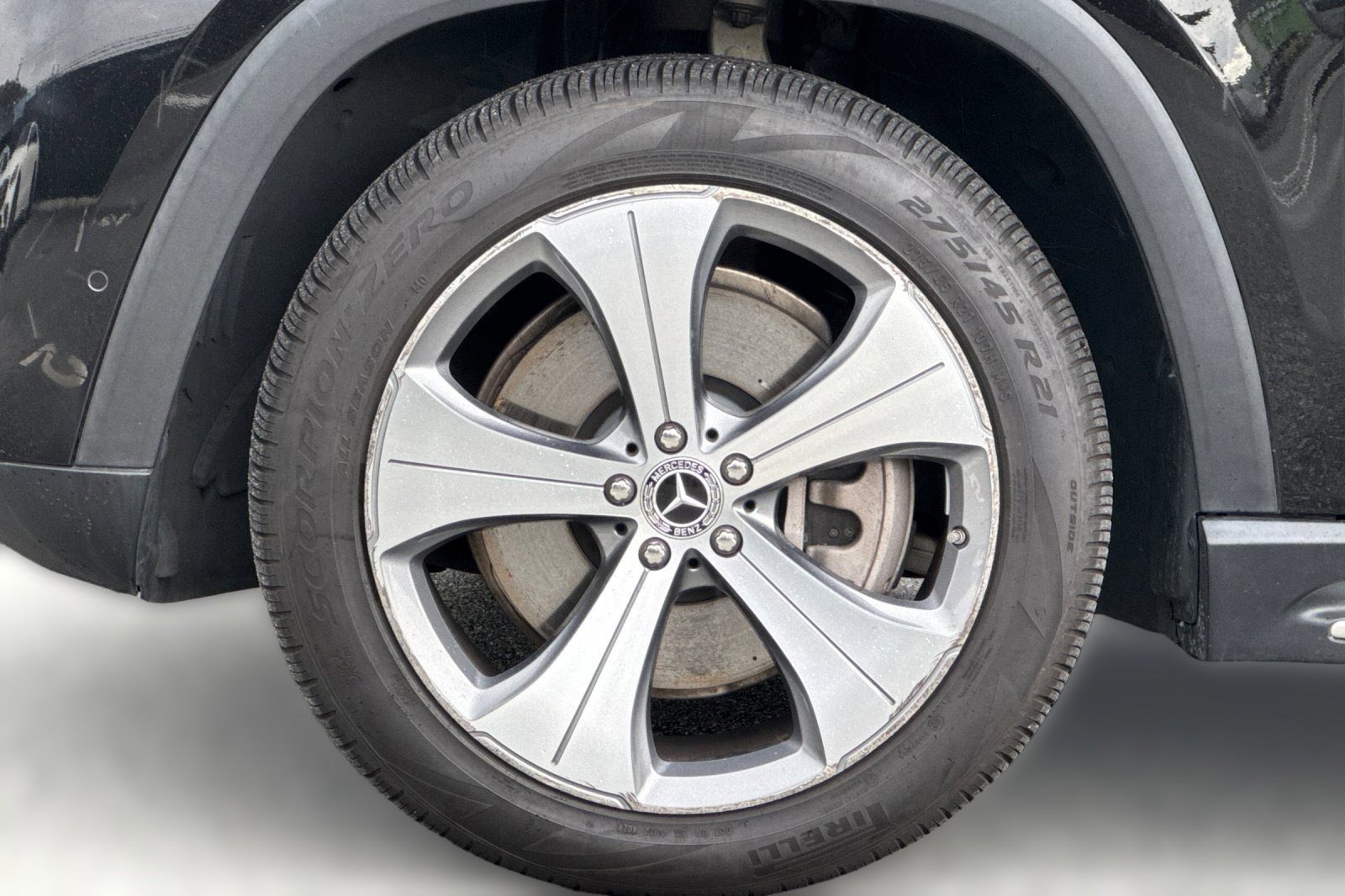 Used 2021 Mercedes-Benz GLS 450 4MATIC image 12