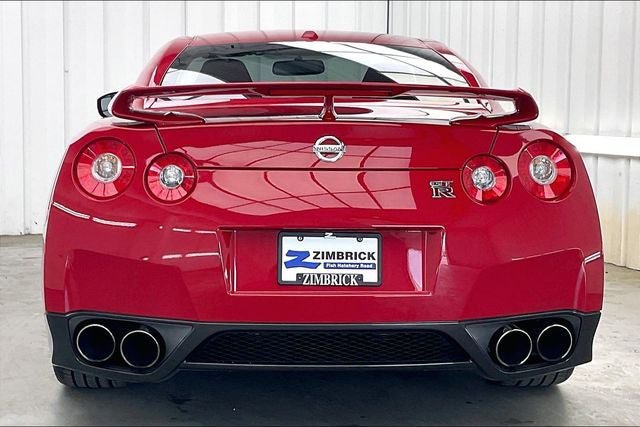 Used 2010 Nissan GT-R Premium AWD/4WD image 4