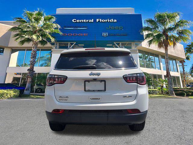 Certified 2023 Jeep Compass Latitude AWD/4WD image 6