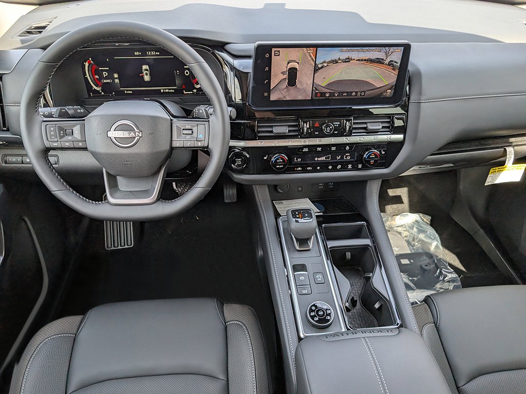 New 2026 Nissan Pathfinder SL AWD/4WD image 12
