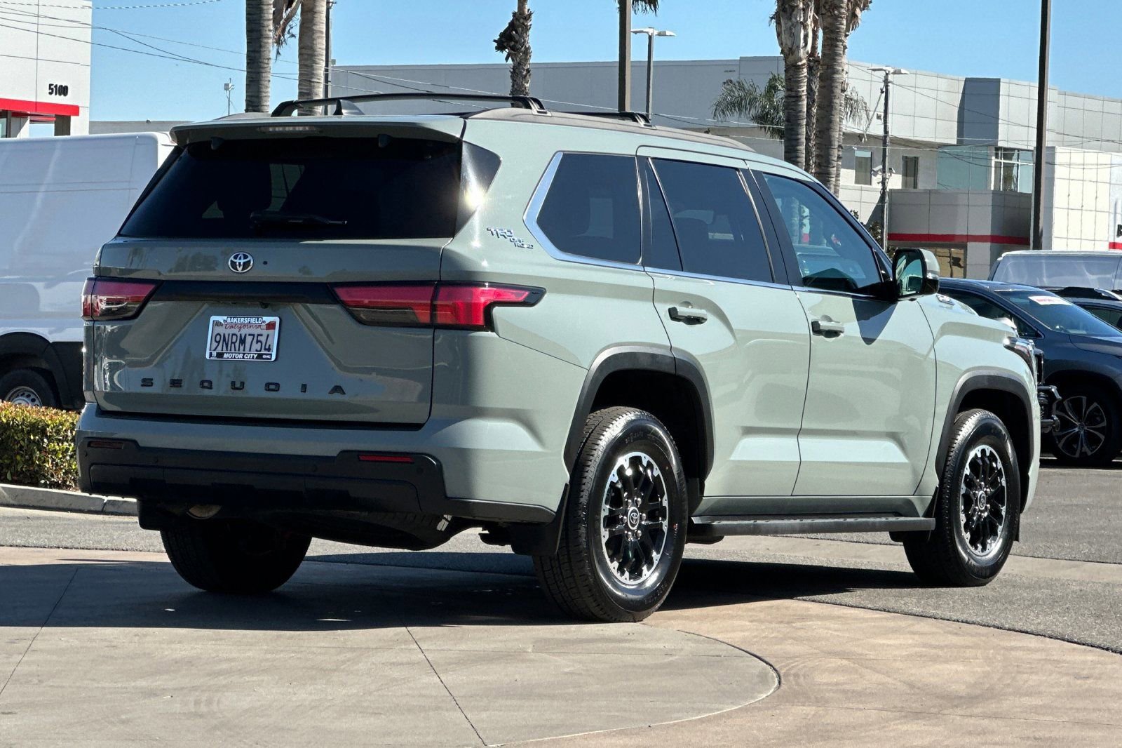 Used 2024 Toyota Sequoia SR5 w/ SR5 Premium Package image 4